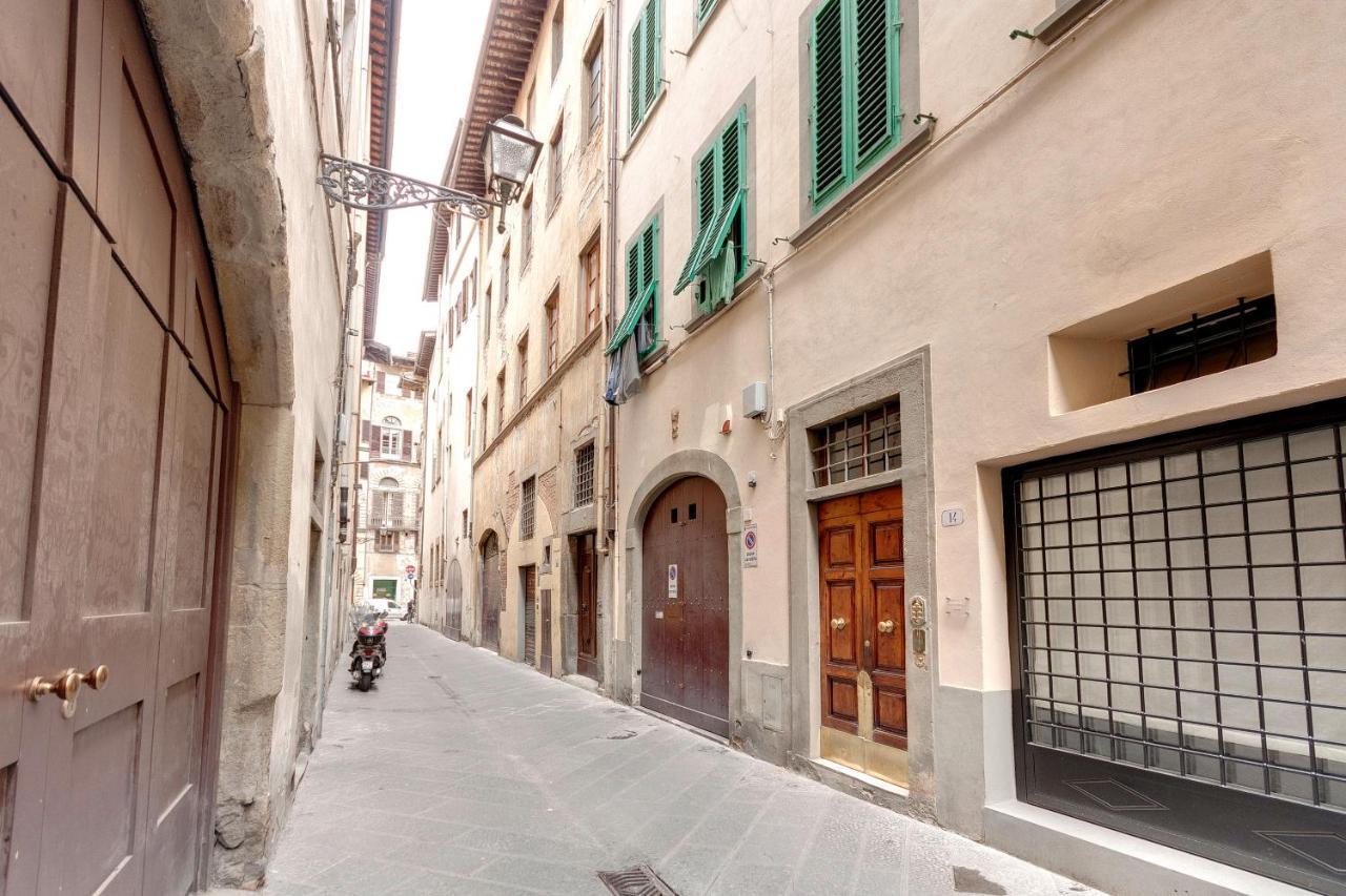 Velluti Apartment By Mamo Florence Exterior photo