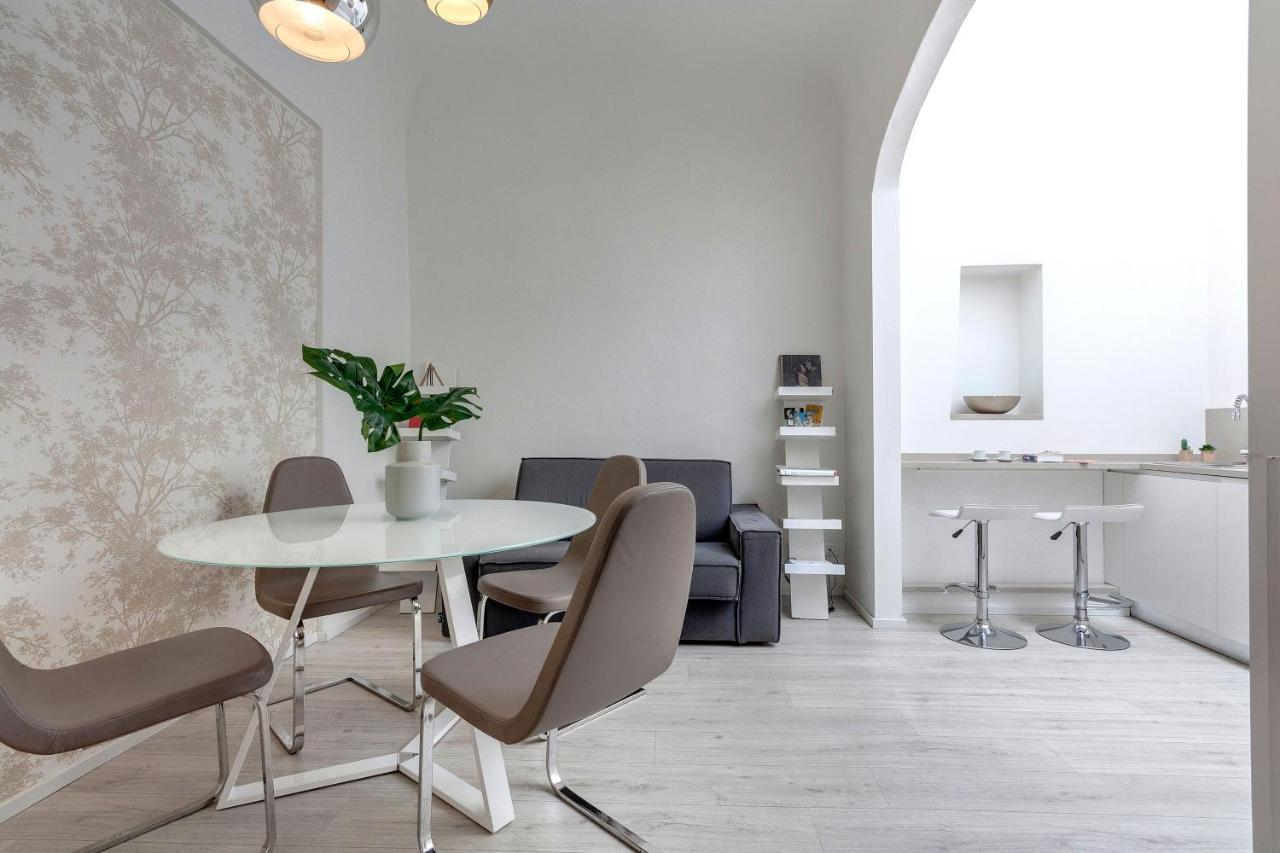 Velluti Apartment By Mamo Florence Exterior photo